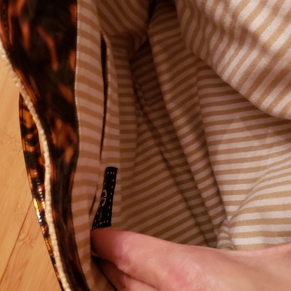 Basket weave look purse - Picture 12 of 16